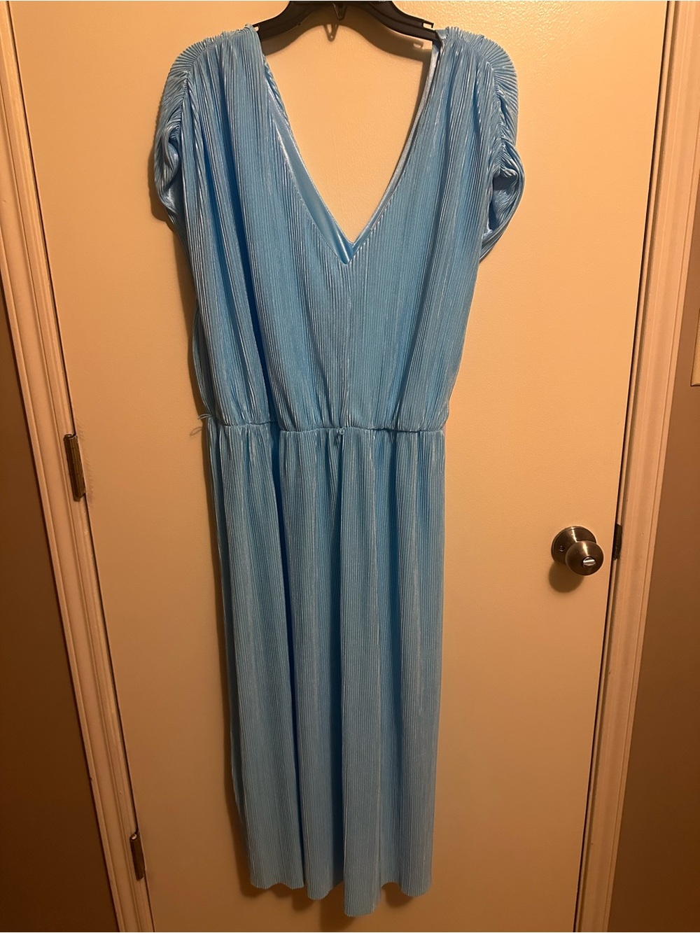 Sky Blue V-Neck Pleated Maxi Dress